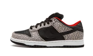 SB Dunk Low Pro x Supreme 'Black Cement' Reps
