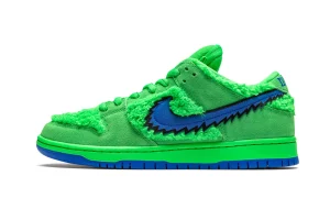 SB Dunk Low x Grateful Dead 'Green Bear' Reps